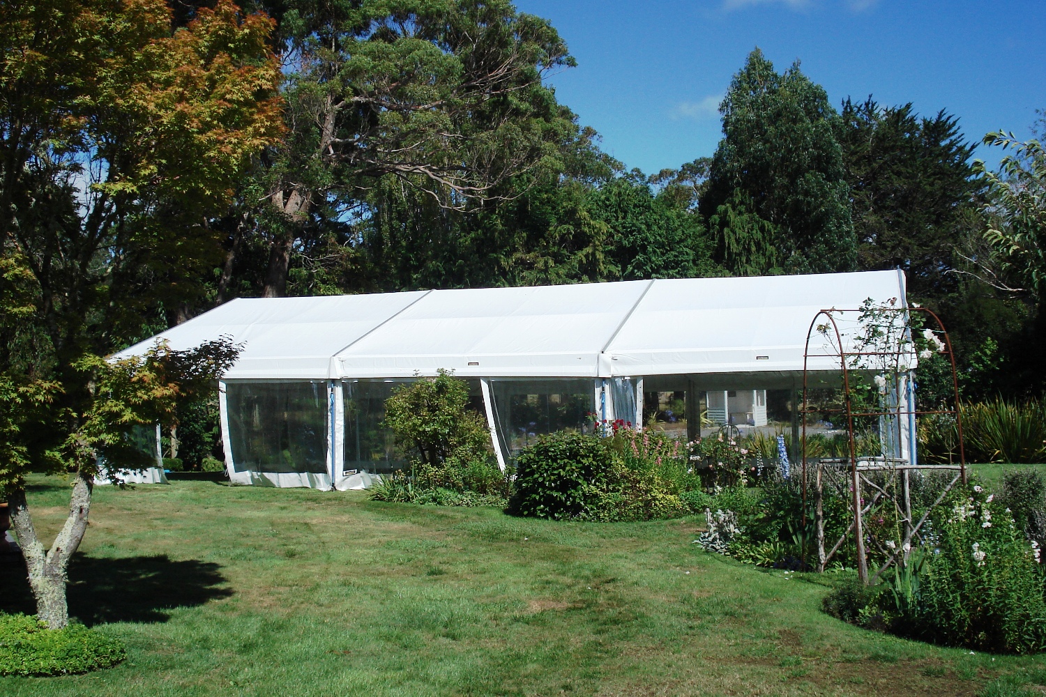 Outdoor Party Marquees in Auckland