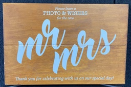 [H-M&amp;MWS] Wooden Sign - Mr &amp; Mrs (Photo &amp; Wishes)